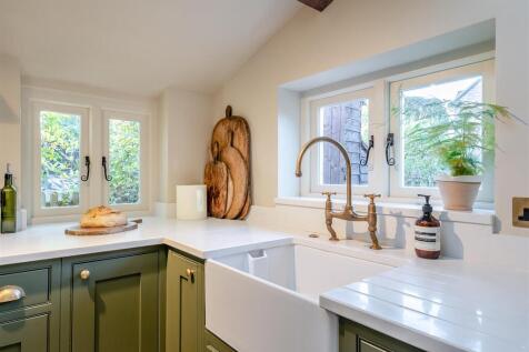 8666724-interior14.jpg
