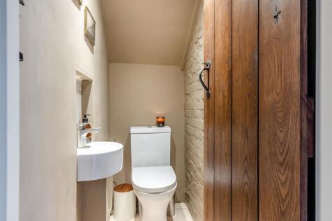 8666724-interior16.jpg
