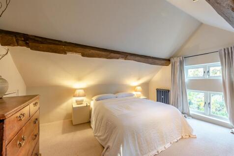 8666724-interior24.jpg