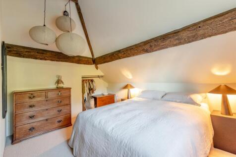 8666724-interior30.jpg