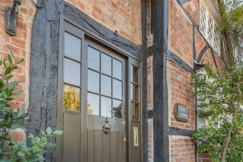 8666724-exterior11.jpg