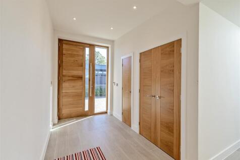 8666547-interior01.jpg