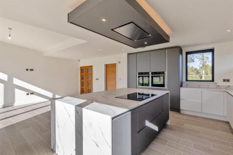 8666547-interior10.jpg