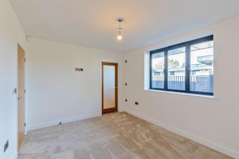 8666547-interior15.jpg