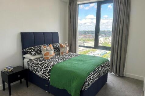 216452 SH1009 SH1009 IMG 02 0000