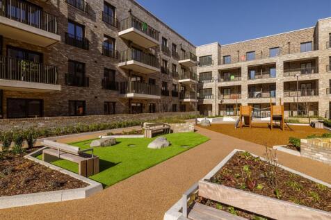 Forest Road E17