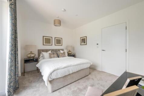 First-Bedroom-2.jpg