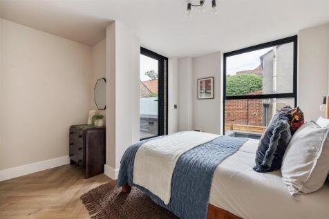 Hoe Street, E17