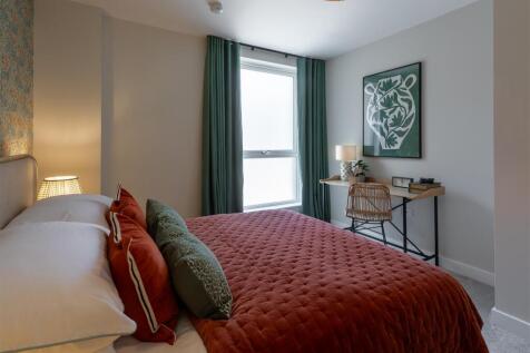 Granada Building, E17