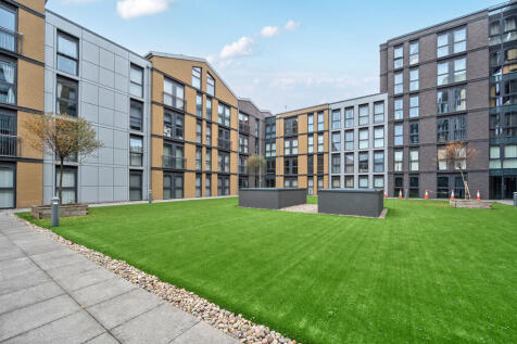 1366050-6-68ef6b2...