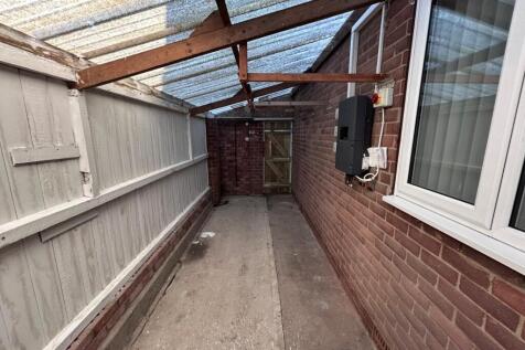 Side Storage Shed