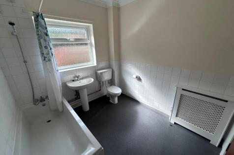 Downstairs Bathroom