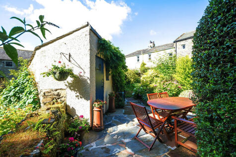 Courtyard Garden
