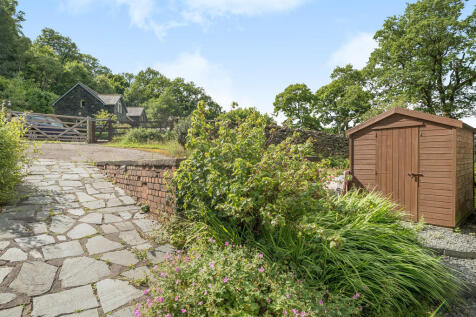 Side Garden