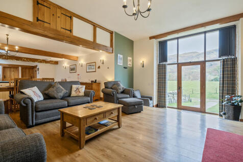 The Barn Living R...