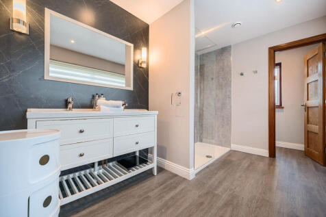 En Suite Shower R...