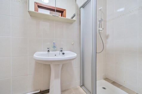 Pool Room Shower ...
