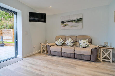 Open Plan Sitting...