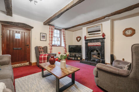 Open Plan Dining ...