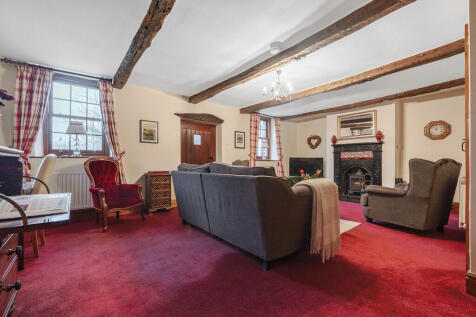 Open Plan Dining ...