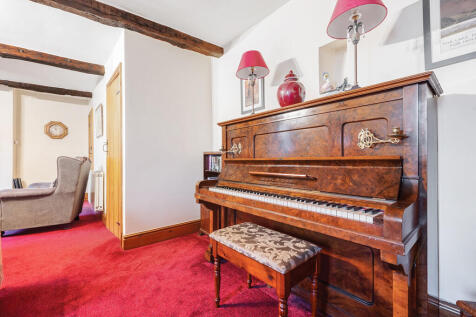 Open Plan Dining ...