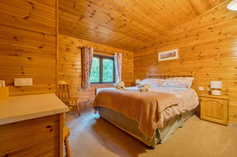 1374027-6-6908c69...