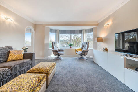 Living / Dining R...