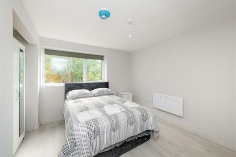 Bedroom (1)