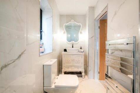 Ensuite (2)