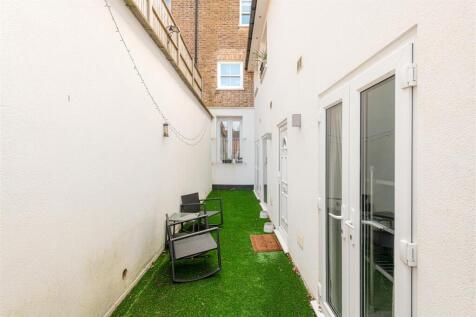 Private Garden