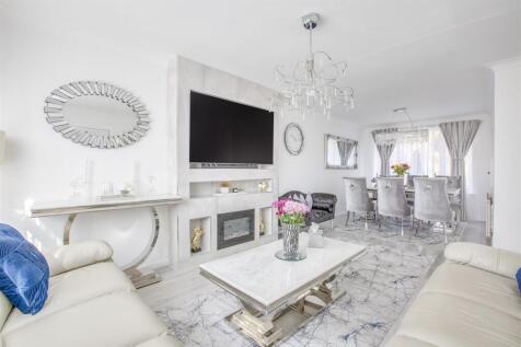 Sitting Area 1