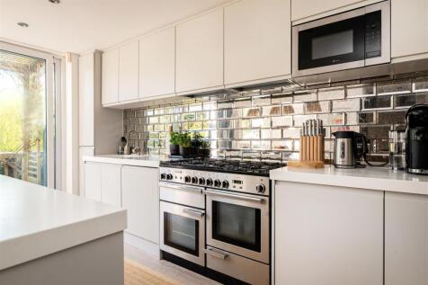 Kitchen 3