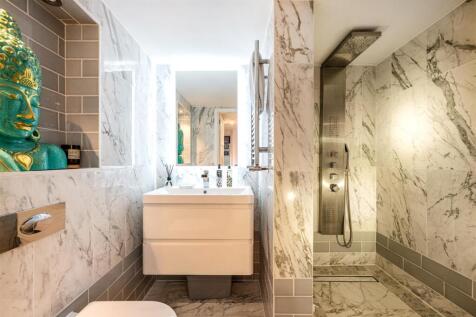 Lower Ground Floor Shower Room