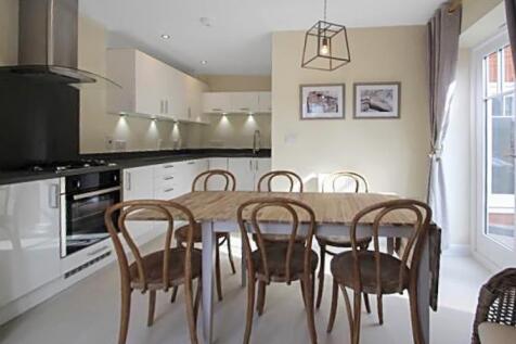 Kitchen Diner.jpg