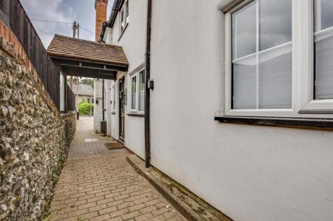 Red Lion House, 600 London Rd, HP11 1EX-11.jpg