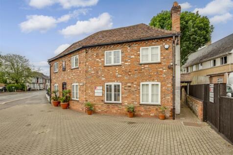 Red Lion House, 600 London Rd, HP11 1EX-13.jpg