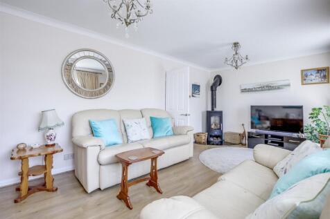 Sitting Room (2)