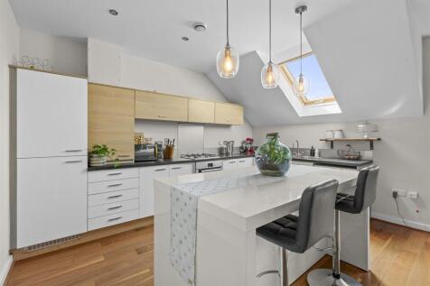 14 Rollings House, Wrights Meadow Road, HP11 1NQ-5