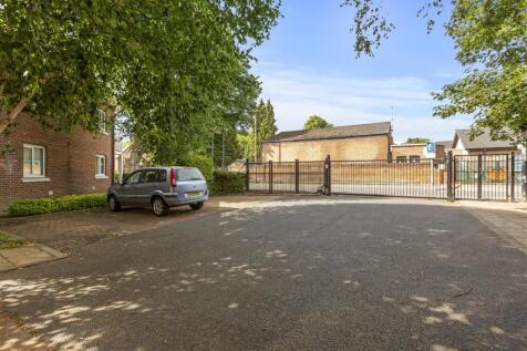 14 Rollings House, Wrights Meadow Road, HP11 1NQ-1