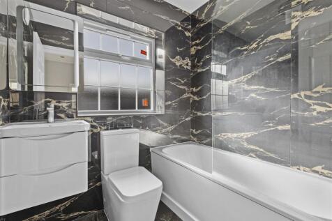 Acme House, Wooburn Moor, HP10 0NH-4.jpg