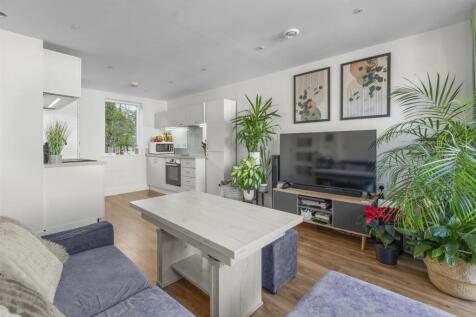 Open Plan Sitting, Dining &amp; Kitchen