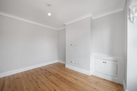 10 Green Street-4.jpg