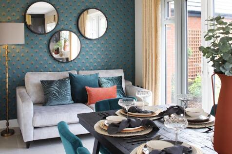 And entertain guests in a summers evening in this space