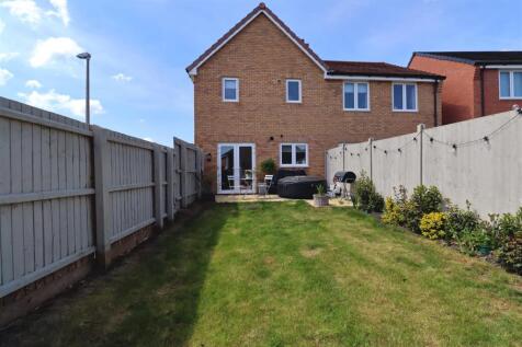 NASON WAY- NEW GARDEN.JPG