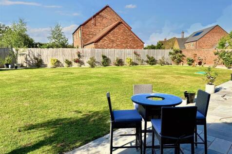 NEW GARDEN THE LEYS 2.jpeg