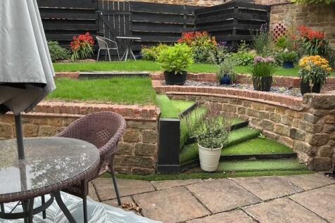 Swallow Barn- NEW GARDEN 2.jpg