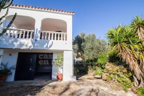 House near the sea in Menorca