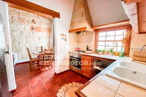 Duplex house with terrace in Ciutadella
