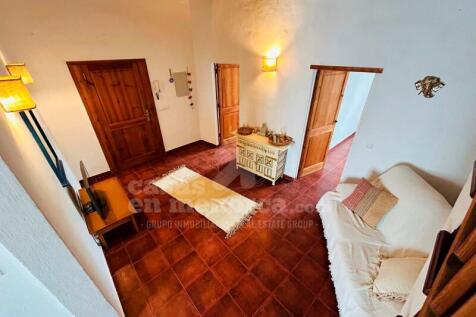 Duplex house with terrace in Ciutadella