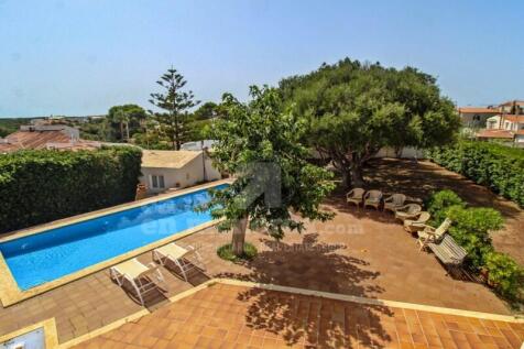 Villa with tourist license in Son Vilar